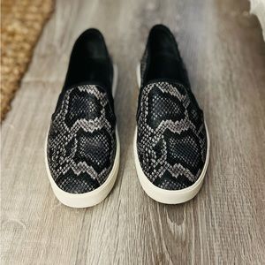 Vince Blair-5 Snake Print Leather Slip-on Sneaker